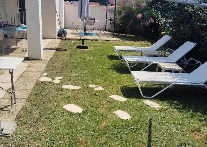 Maison 3 Ch - Plein Pied - Jardin Clos - 5'